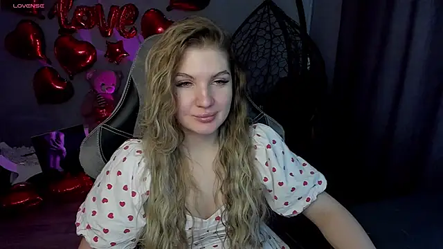 lily williamss online show from February 15, 3:52 am
