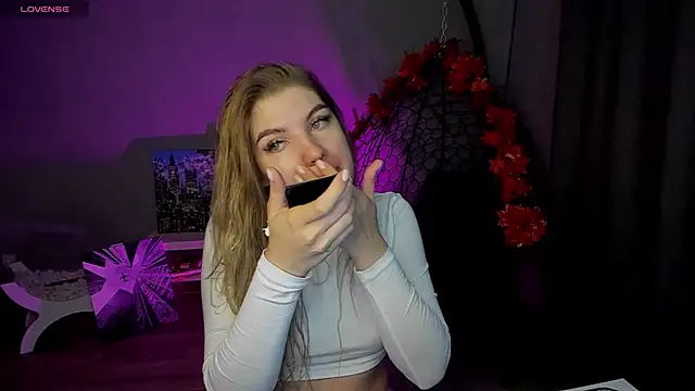 lily williamss online show from September 30, 12:04 am