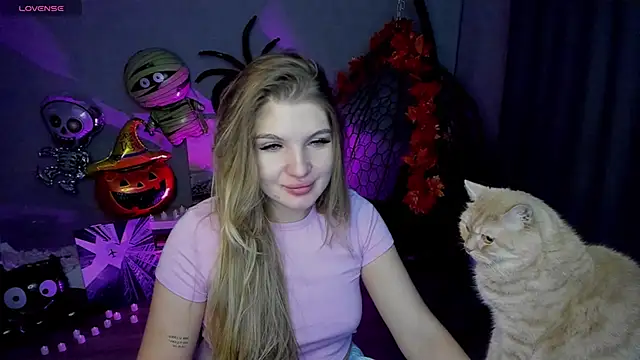 lily williamss online show from October 17, 12:36 am