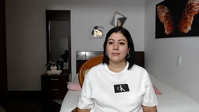 EmilyPeytonn online show from February 24, 12:26 pm