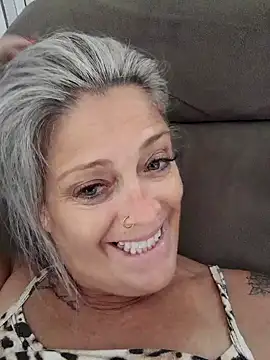 marcialoira online show from January 27, 4:01 pm