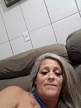 marcialoira online show from February 10, 11:45 pm