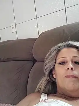 marcialoira online show from March 15, 5:15 pm