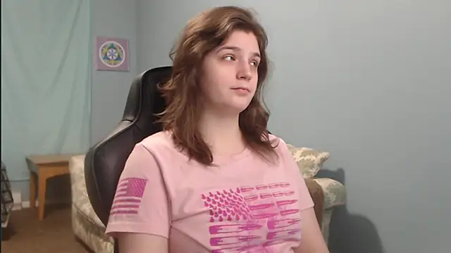 TreeJeanne online show from December 20, 1:22 pm