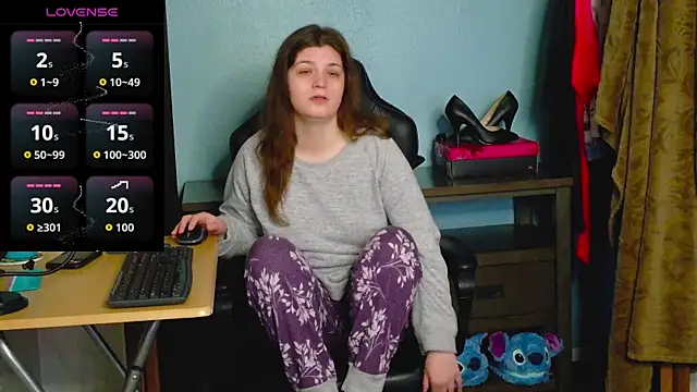 TreeJeanne online show from November 27, 3:08 am