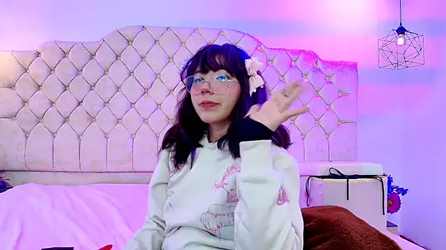 Purplee Baby online show from December 22, 7:52 pm