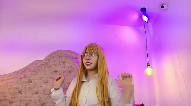 Purplee Baby online show from February 8, 8:42 pm