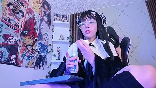 Purplee Baby online show from February 11, 11:12 pm