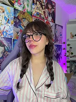 Purplee Baby online show from November 18, 12:20 pm