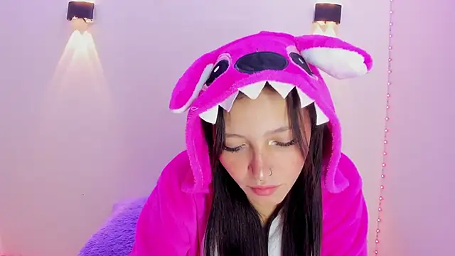 Threesome-no-mercy online show from March 22, 12:28 am