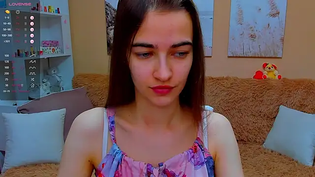 Snapshot of AstoriyaNight chatting on February 22, 4:07 am AstoriyaNight online show from February 22, 4:07 am