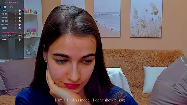 Snapshot of AstoriyaNight chatting on March 15, 4:10 pm AstoriyaNight online show from March 15, 4:10 pm