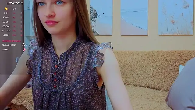 Snapshot of AstoriyaNight chatting on September 16, 6:36 am AstoriyaNight online show from September 16, 6:36 am