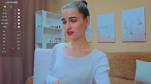 Snapshot of AstoriyaNight chatting on September 26, 3:27 pm AstoriyaNight online show from September 26, 3:27 pm