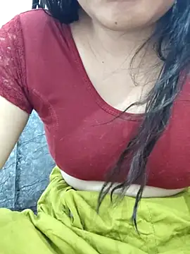 Snapshot of Aaradhya chatting on March 16, 4:30 am Aaradhya online show from March 16, 4:30 am