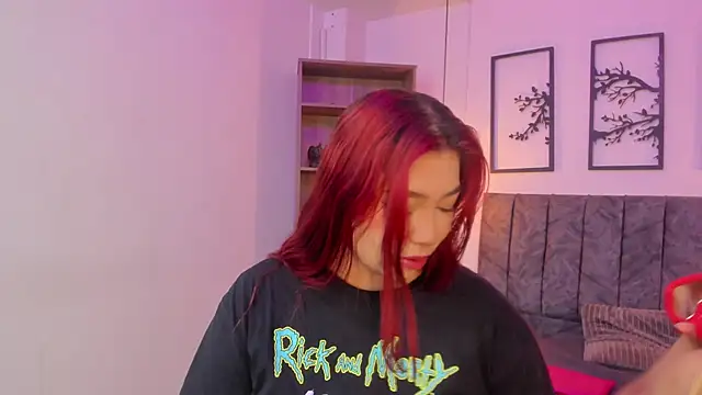 Andy and emma online show from December 5, 12:44 pm