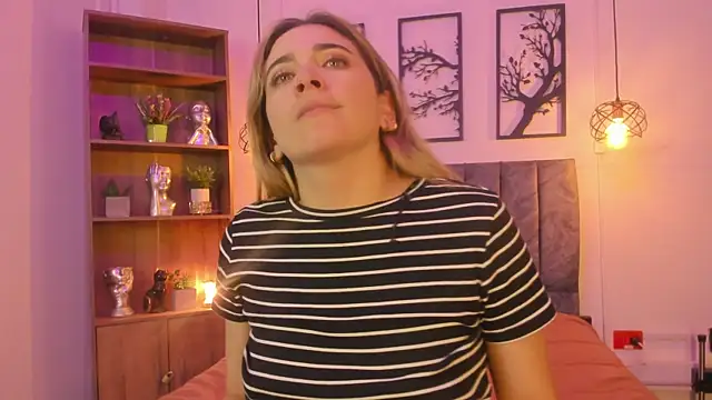 Andy and emma online show from December 8, 3:45 pm