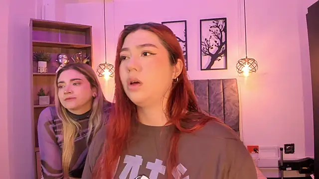 Andy and emma online show from December 28, 12:45 pm