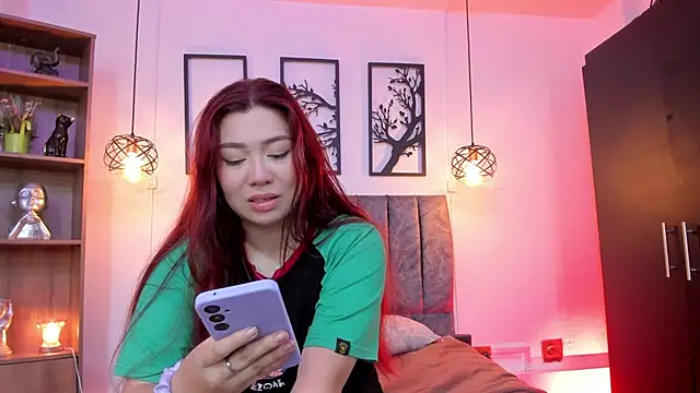 Andy and emma online show from January 21, 2:37 pm