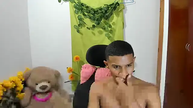 corzoethan online show from February 6, 11:15 pm