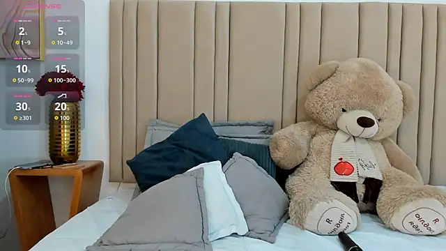 izadii online show from October 24, 6:59 pm