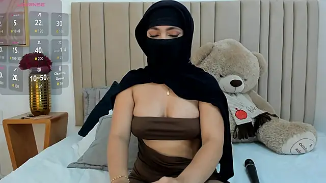 izadii online show from November 10, 6:40 pm