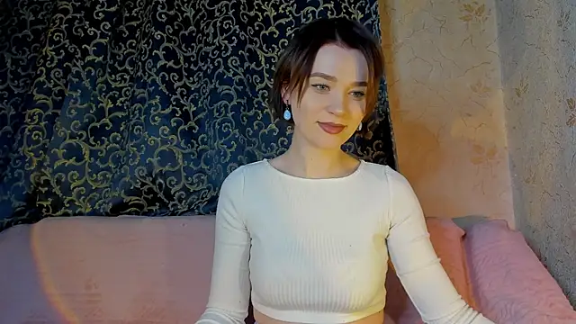 Snapshot of JamieAomi chatting on January 15, 3:11 am JamieAomi online show from January 15, 3:11 am