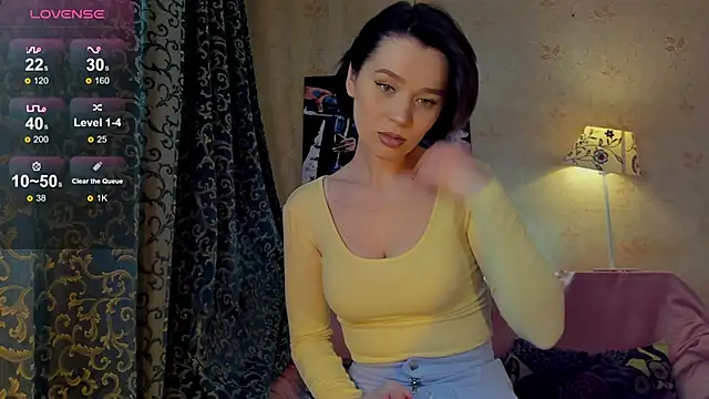 Snapshot of JamieAomi chatting on January 28, 4:08 am JamieAomi online show from January 28, 4:08 am