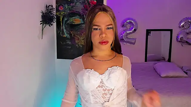 DIRTY SEXY BERHAYAT online show from March 20, 11:05 am