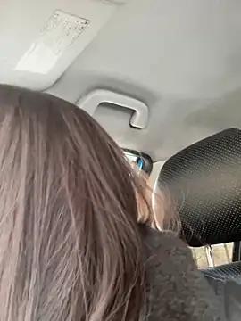 Snapshot of RuslanaXX chatting on February 3, 4:04 am RuslanaXX online show from February 3, 4:04 am