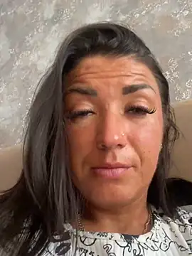 Snapshot of RuslanaXX chatting on February 25, 4:35 am RuslanaXX online show from February 25, 4:35 am