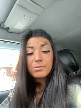 Snapshot of RuslanaXX chatting on March 3, 3:52 am RuslanaXX online show from March 3, 3:52 am