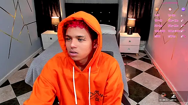 Noah Smith04 online show from December 1, 5:13 pm