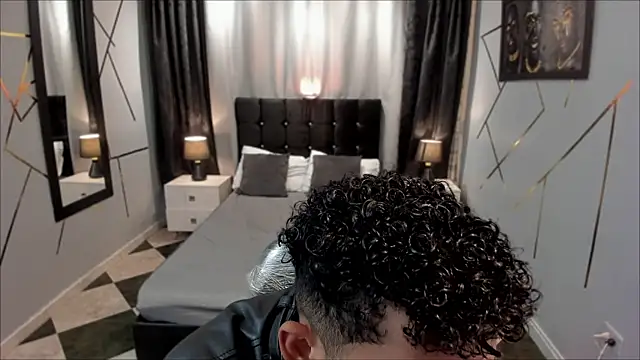 Noah Smith04 online show from March 14, 12:40 pm