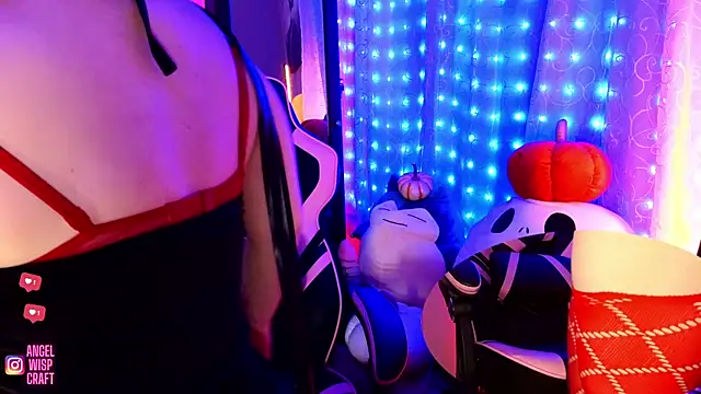 Angel-Lewd-Cake online show from January 14, 4:15 am