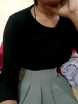 Snapshot of sweet_jia23 chatting on January 24, 8:13 am sweet jia23 online show from January 24, 8:13 am