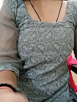 Snapshot of sweet_jia23 chatting on February 1, 5:28 am sweet jia23 online show from February 1, 5:28 am