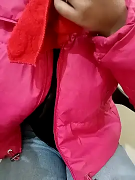 Snapshot of sweet_jia23 chatting on February 6, 5:03 am sweet jia23 online show from February 6, 5:03 am