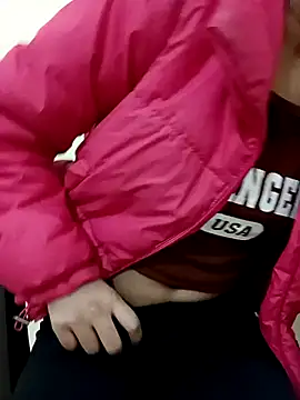 Snapshot of sweet_jia23 chatting on February 9, 4:14 am sweet jia23 online show from February 9, 4:14 am