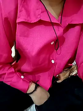 Snapshot of sweet_jia23 chatting on February 13, 8:17 am sweet jia23 online show from February 13, 8:17 am