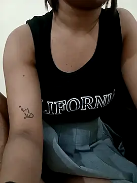 Snapshot of sweet_jia23 chatting on February 17, 11:02 am sweet jia23 online show from February 17, 11:02 am