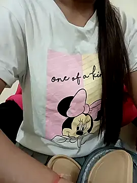 Snapshot of sweet_jia23 chatting on February 18, 4:58 am sweet jia23 online show from February 18, 4:58 am