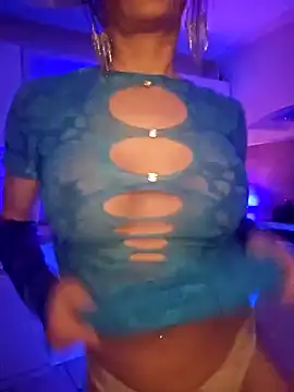 Luna Kitanna online show from December 6, 10:19 pm