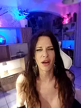 Luna Kitanna online show from March 22, 3:41 am