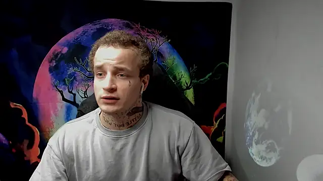 Snapshot of layneinchains chatting on December 11, 5:15 pm layneinchains online show from December 11, 5:15 pm