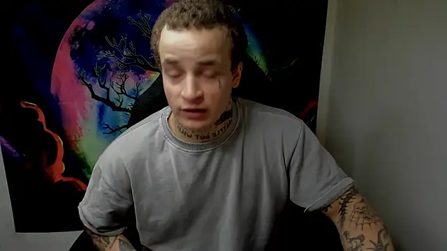 Snapshot of layneinchains chatting on December 12, 6:25 am layneinchains online show from December 12, 6:25 am