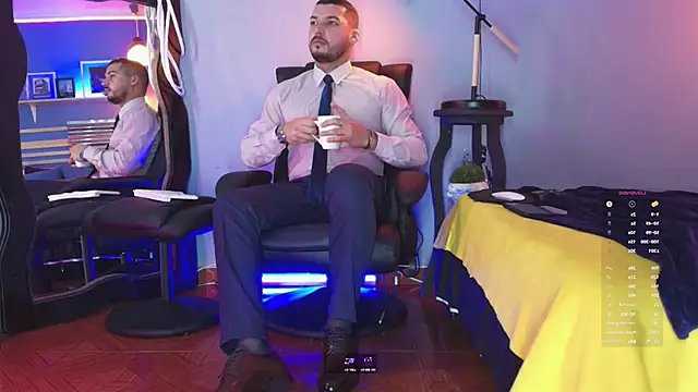 HenryBenso online show from February 10, 11:25 am