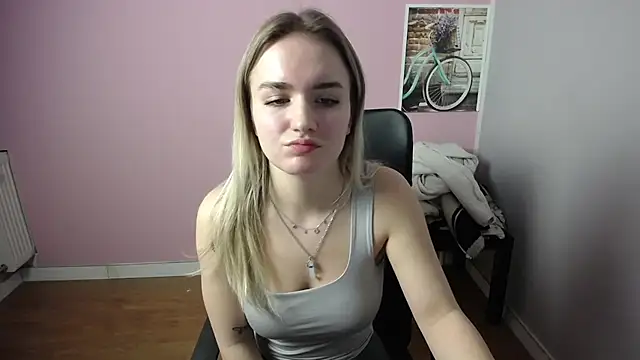 viktoria lovely online show from February 14, 7:17 am