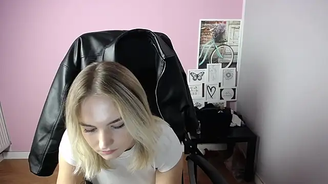 viktoria lovely online show from October 10, 10:36 am