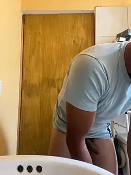 negro15cm17 online show from February 4, 3:04 pm